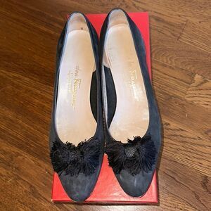 Salvatore Ferragamo Boutique Norine black‎ Nero Nabuck Calf low heel shoes